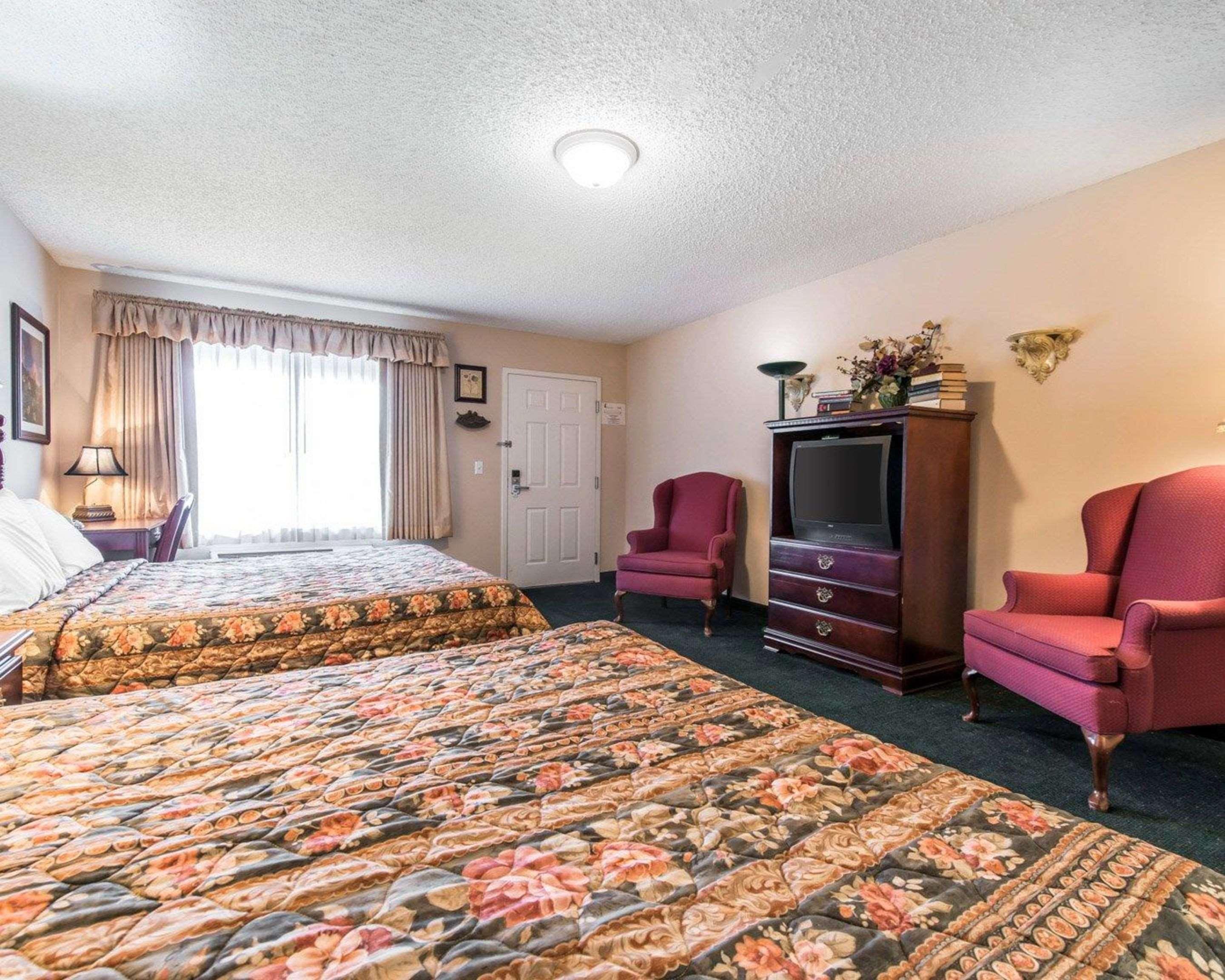 Quality Inn & Suites Manitou Springs At Pikes Peak Экстерьер фото