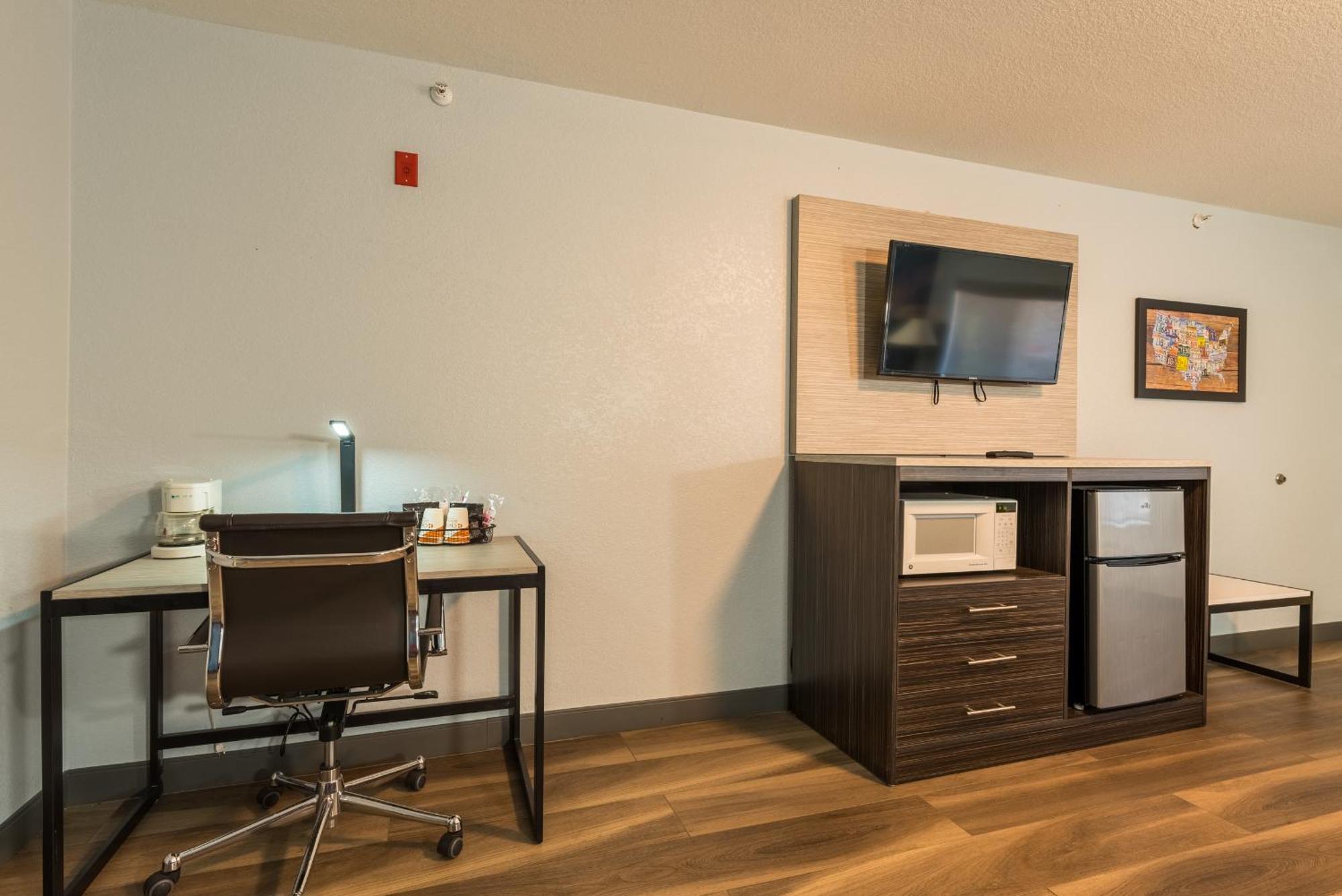 Quality Inn & Suites Manitou Springs At Pikes Peak Экстерьер фото