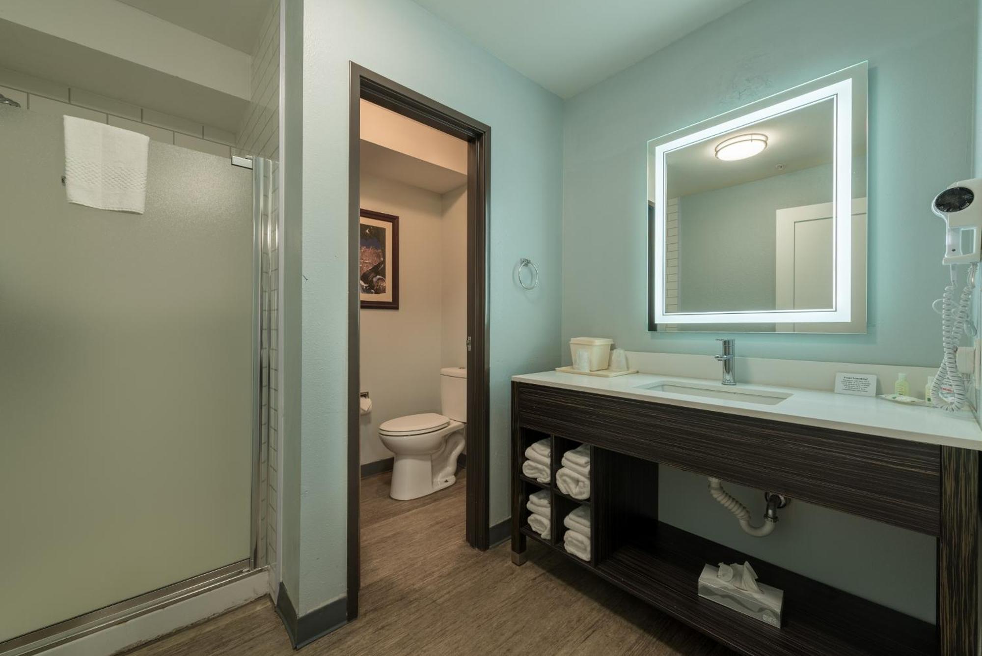 Quality Inn & Suites Manitou Springs At Pikes Peak Экстерьер фото