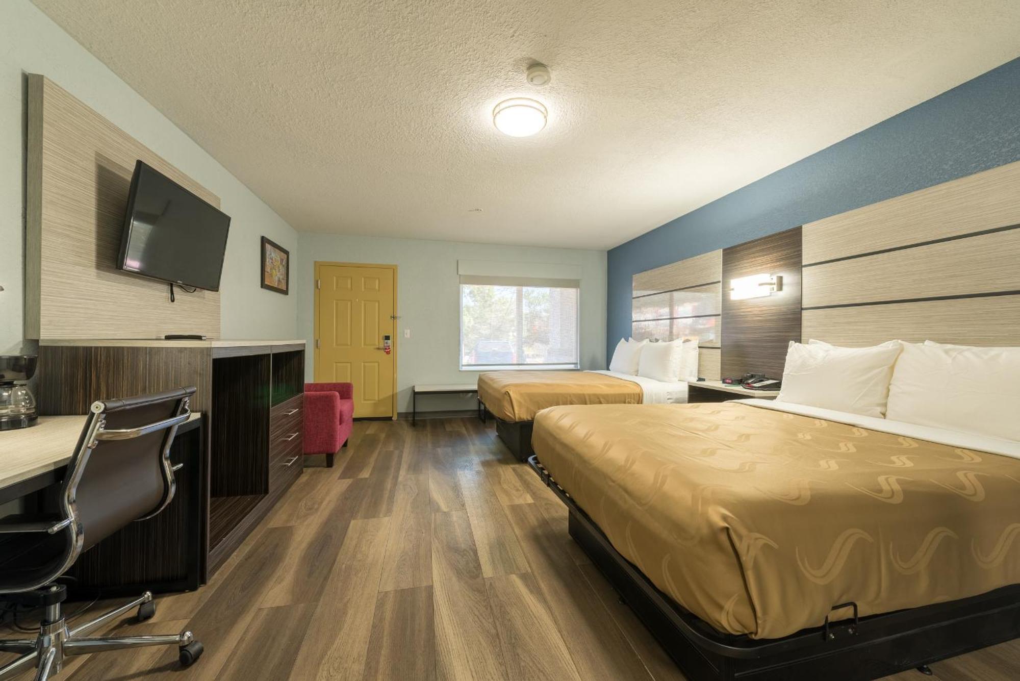 Quality Inn & Suites Manitou Springs At Pikes Peak Экстерьер фото